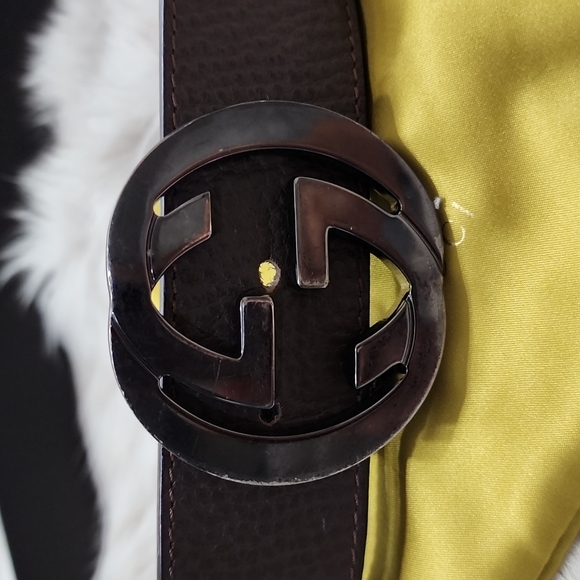 Gucci Classic GG Supreme Belt - Picture 5 of 9